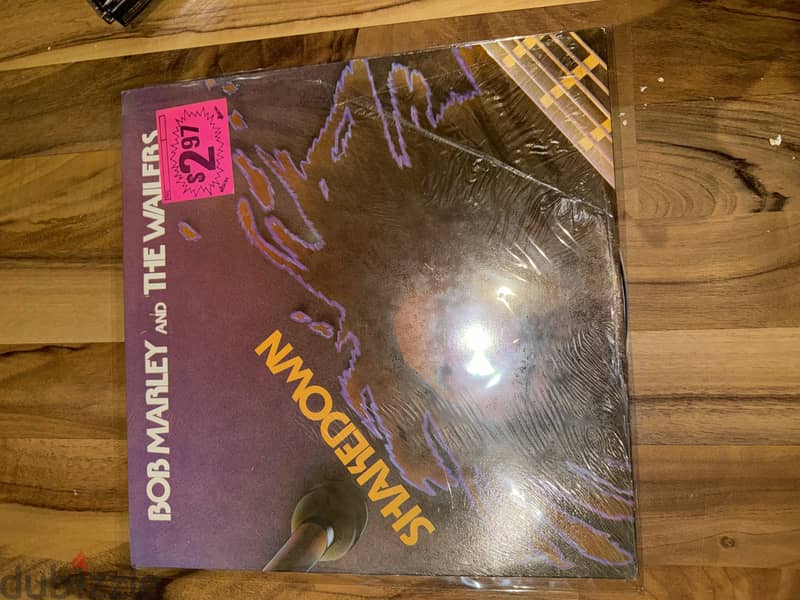 20 vinyls records 19