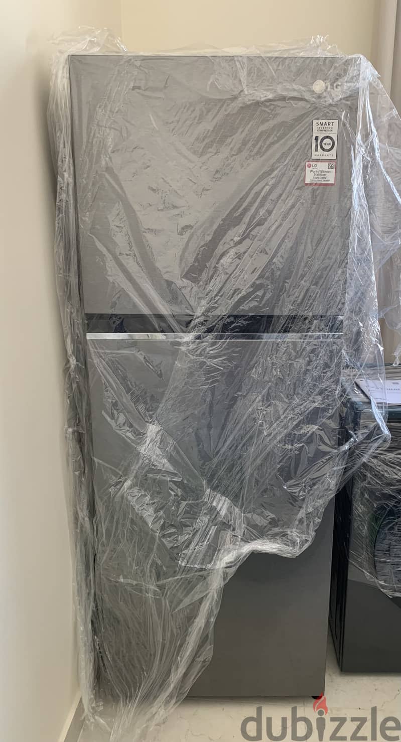 SELLING FRIDGE AND WASHING MACHINE 150 BD 1