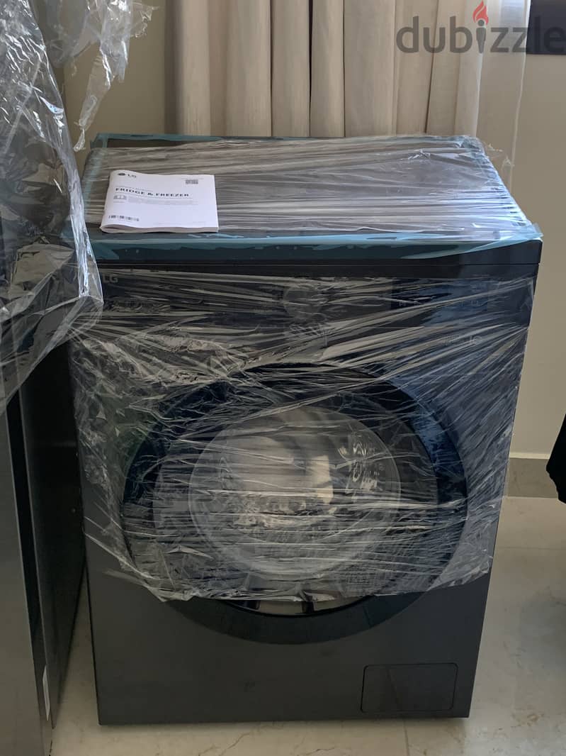 SELLING FRIDGE AND WASHING MACHINE 150 BD 2