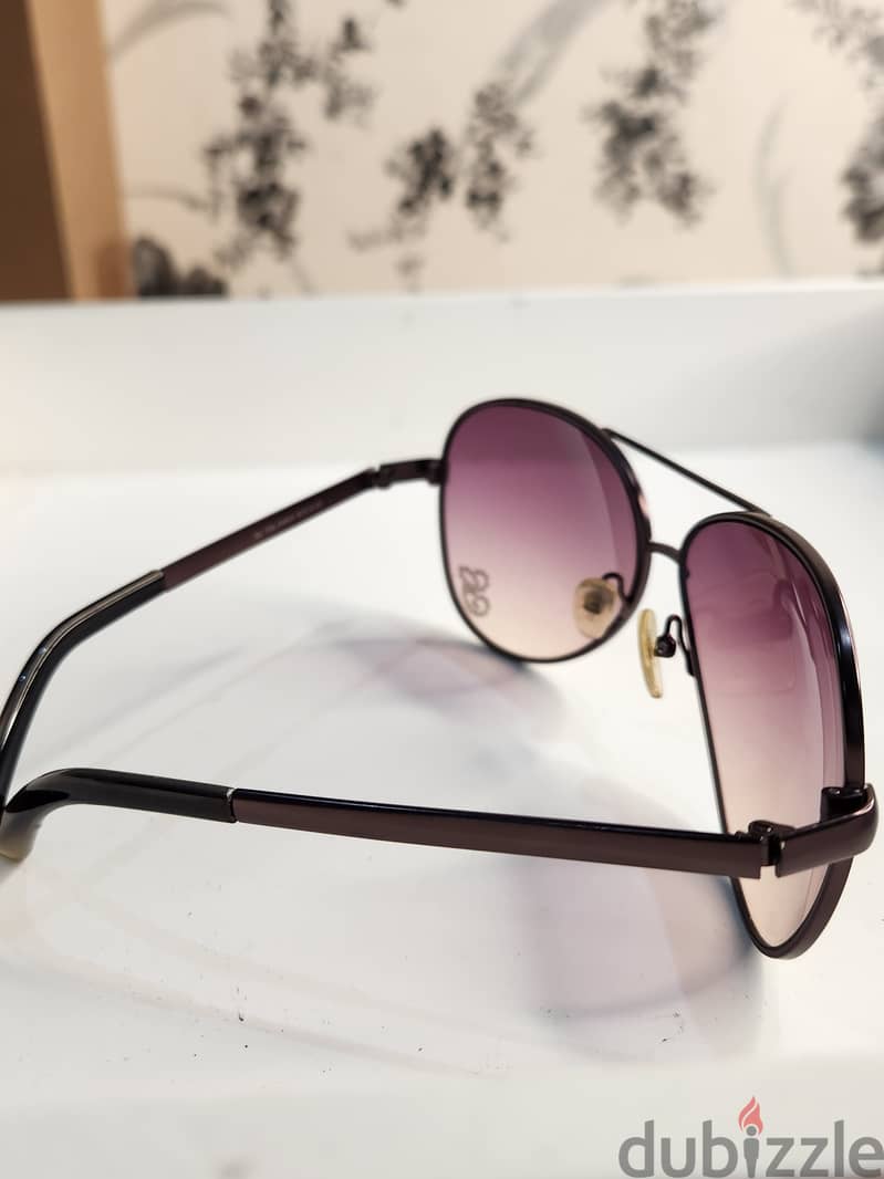 GUESS Sunglasses – Aviator Style for Her | نظارة جيس نسائية 3