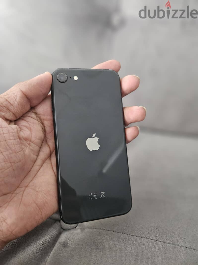 Apple - iPhone SE 1