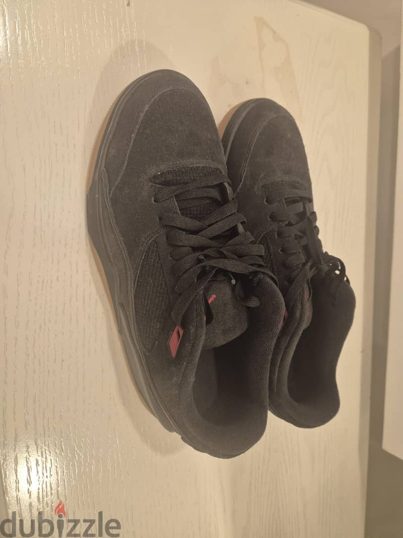 Jordan Flight Court Black Red Gum and Nike Vertebraes - US11 3