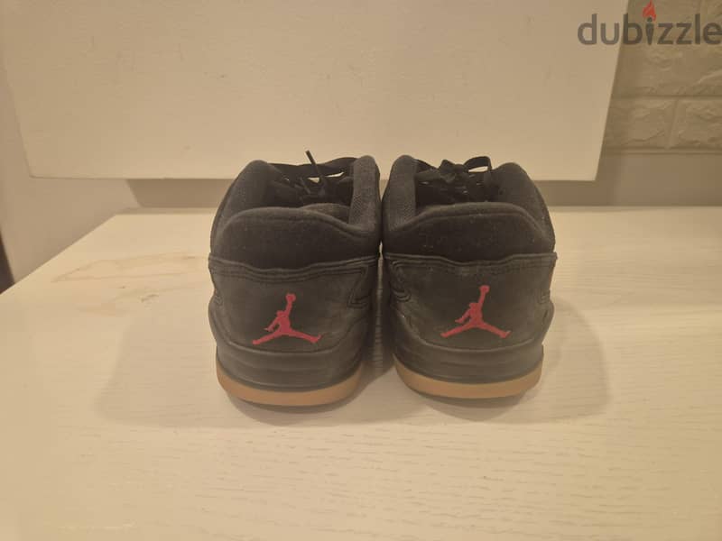 Jordan Flight Court Black Red Gum and Nike Vertebraes - US11 4
