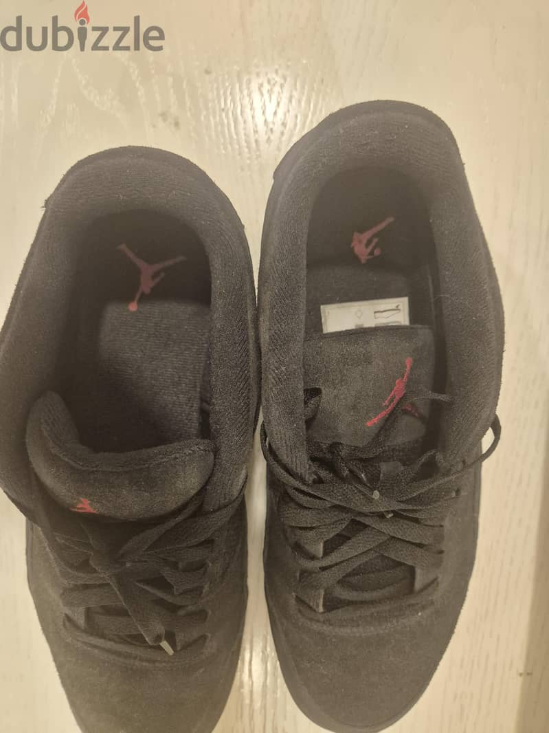Jordan Flight Court Black Red Gum and Nike Vertebraes - US11 5