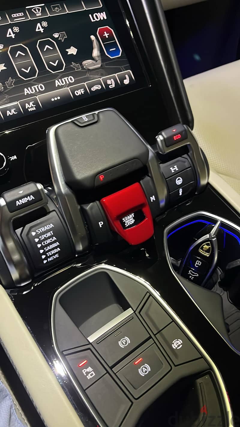 Lamborghini Urus 2022 4.0 L V8 Twin-Turbo 2