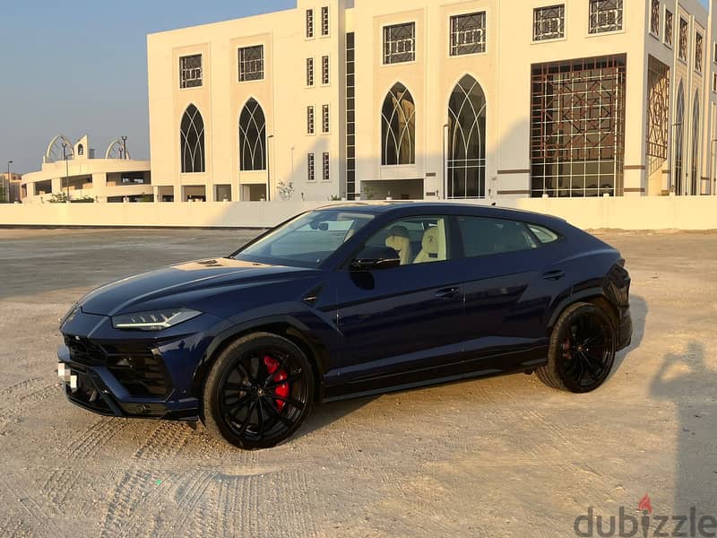 Lamborghini Urus 2022 4.0 L V8 Twin-Turbo 4