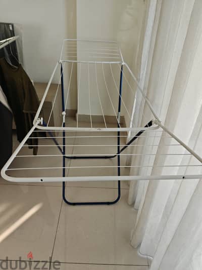 Clothes stand