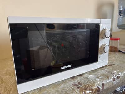 Geepas Microwave 20L