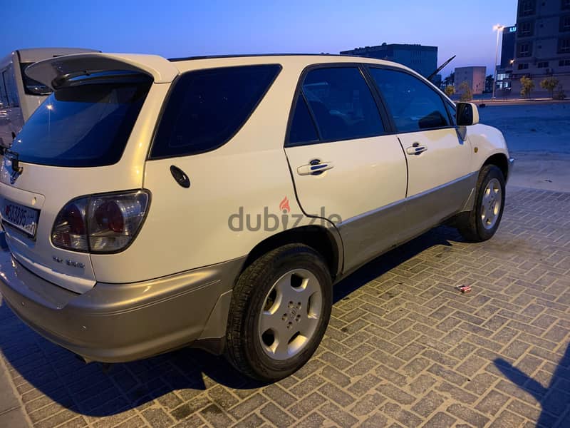 lexus Rx 300  model 2002 1