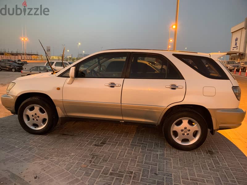 lexus Rx 300  model 2002 8