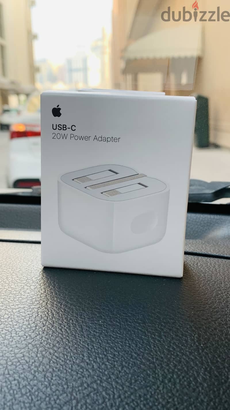 20w Original apple adapter  type C 1