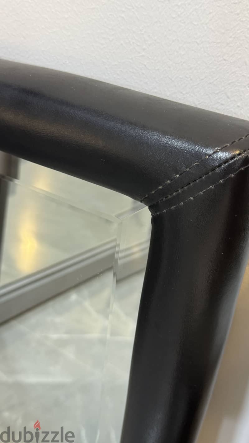 New Cutt Work Mirror – Black Leather Frame 4
