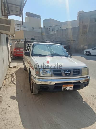 Nissan Pickup 2004