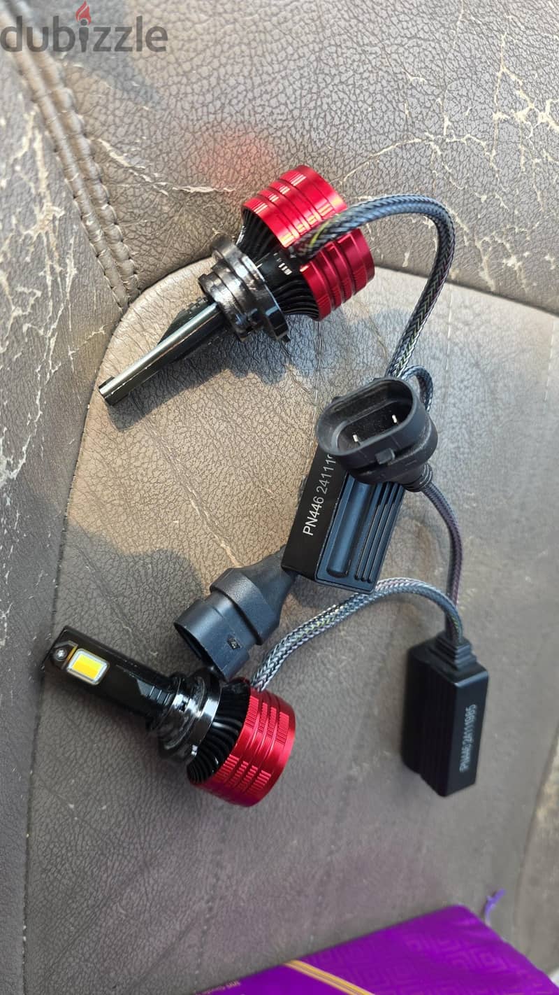 للبيع LED ثلاث الوان اصفر وكريمي وأبيض 2