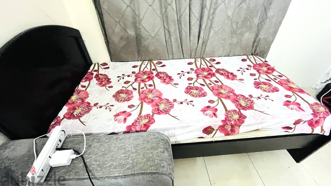 Single bed for sale 1