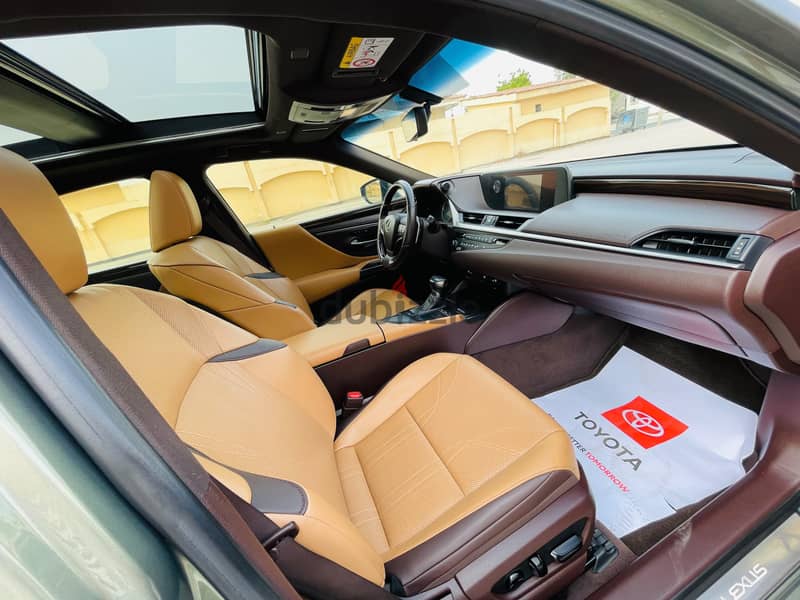 Lexus ES 350 2019 very good condition car 5