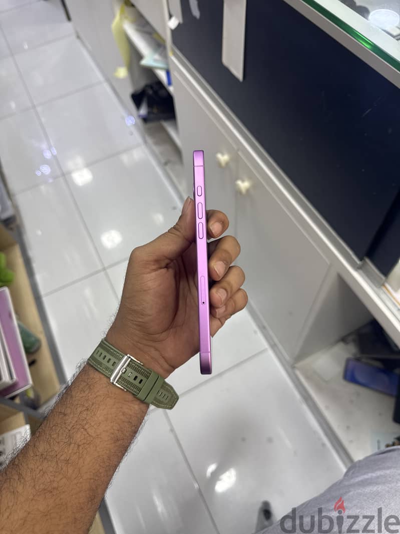 Apple - iPhone Other Model 3