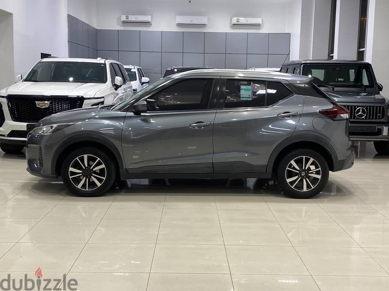 Nissan Kicks 2021 GREY 2