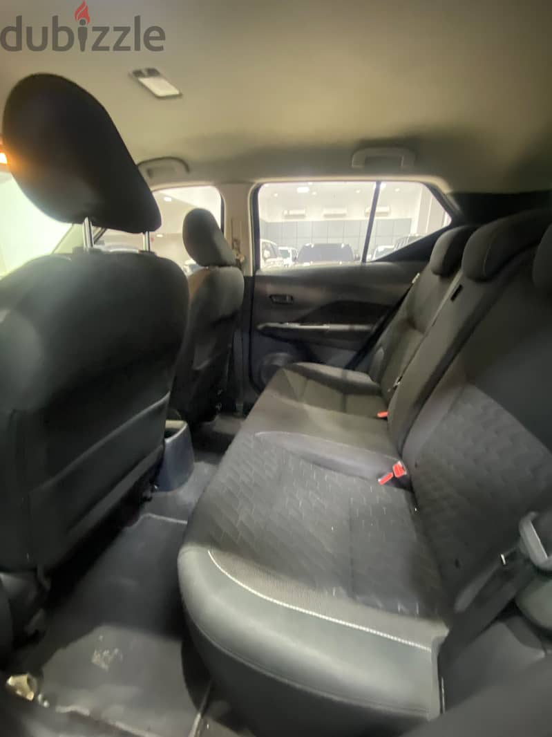 Nissan Kicks 2021 GREY 5