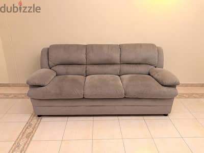 USED SOFA,  DAYNING TABLE 6 CHAIR & 3 bed