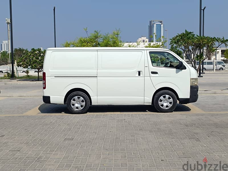 Toyota Hiace 2007 cargo