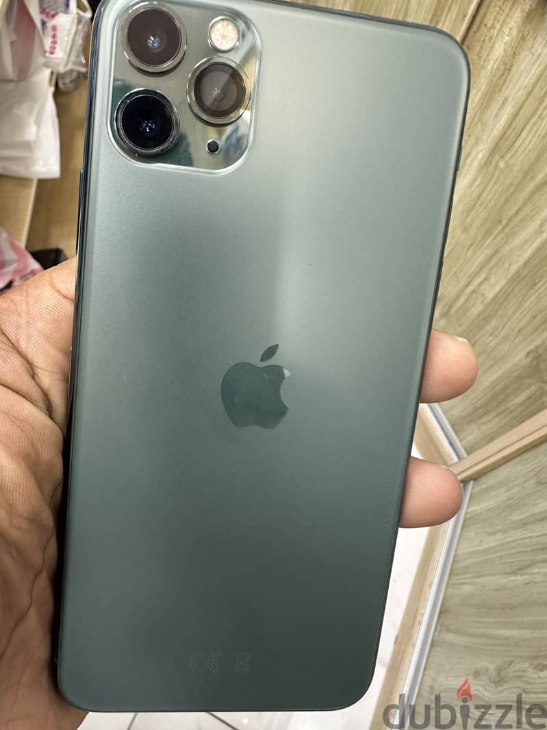 Apple - iPhone 11 Pro Max 2