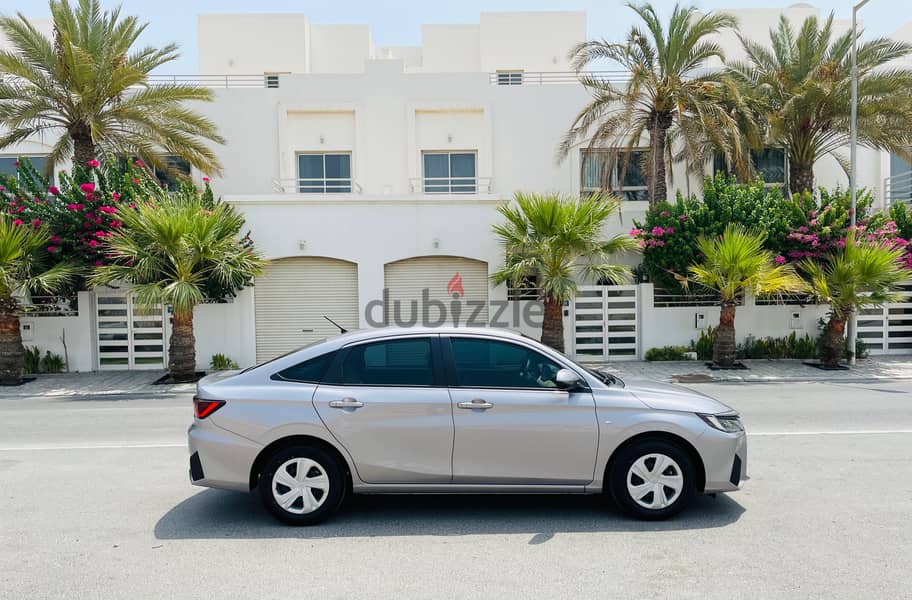 BRAND NEW TOYOTA YARIS 2026 MODEL ZERO KM AGENCY WARRANTY FOR SALE 10