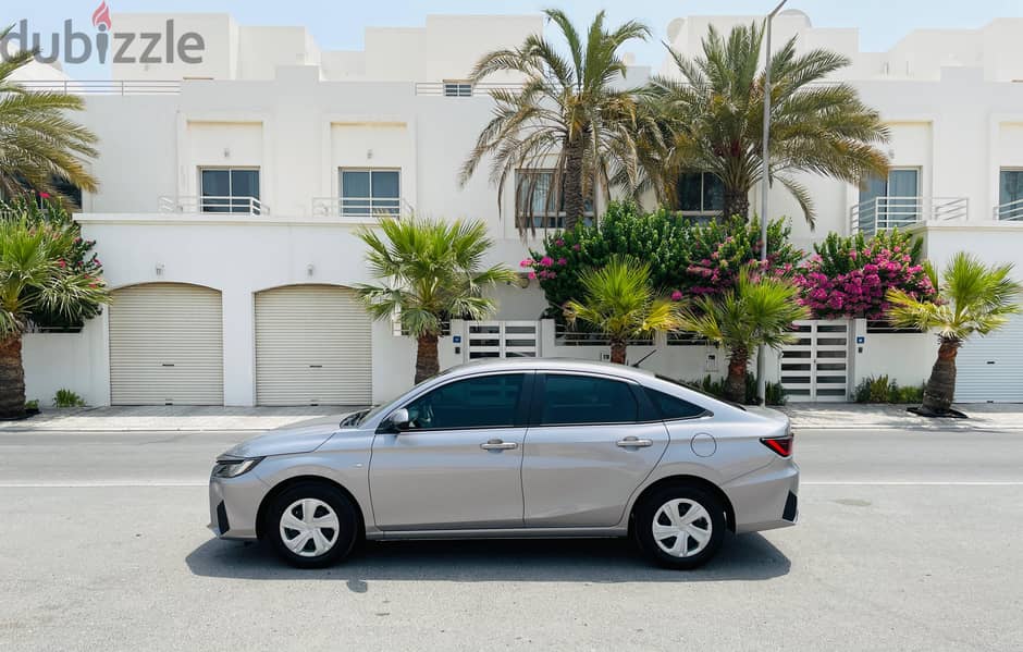 BRAND NEW TOYOTA YARIS 2026 MODEL ZERO KM AGENCY WARRANTY FOR SALE 12