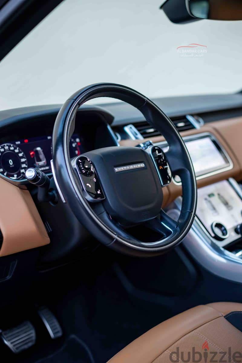 Range Rover Sport HSE 2018 Black | Panoramic Roof | Single Owner BH 3