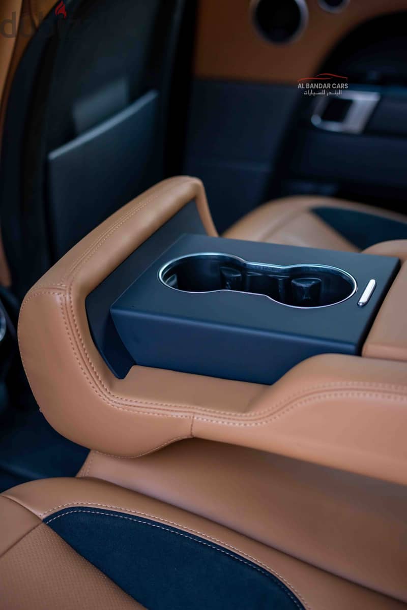 Range Rover Sport HSE 2018 Black | Panoramic Roof | Single Owner BH 11