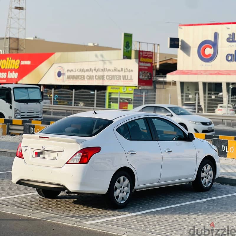 Nissan Sunny 1.5 2021  WHITE 4