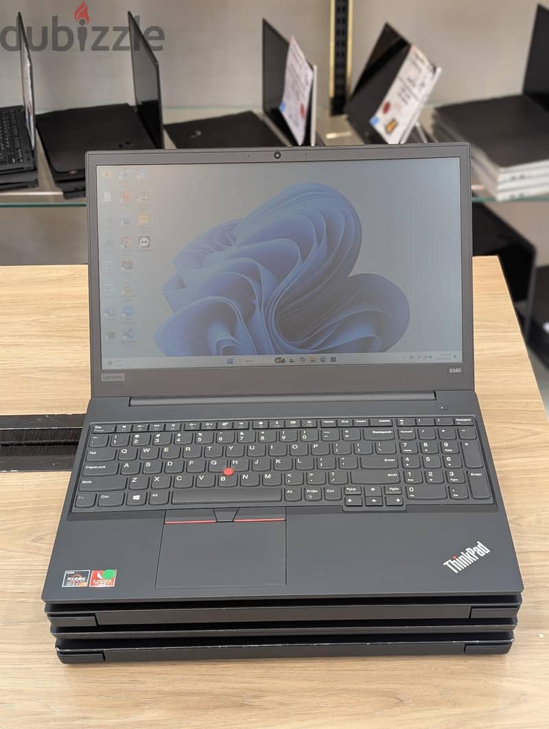 Lenovo ThinkPad E585 AMD Ryzen 7 2