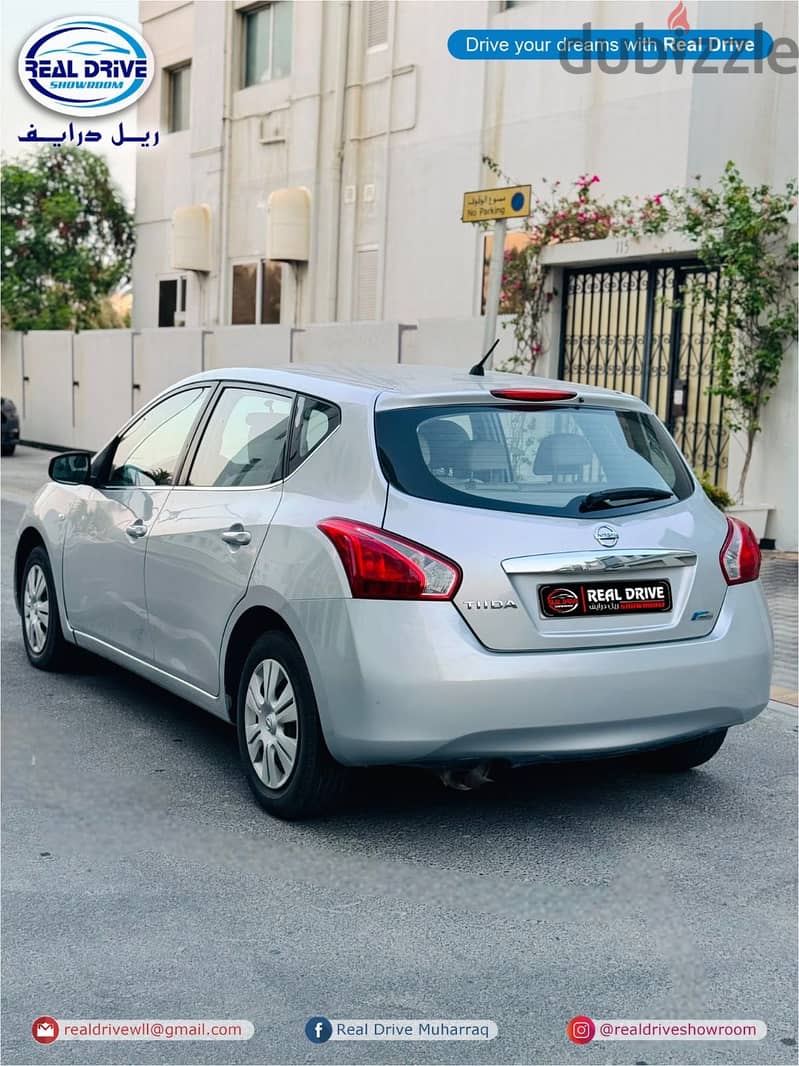 Nissan Tiida 2015 1