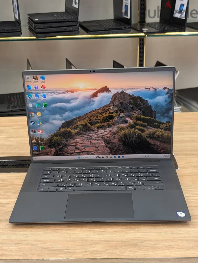 Dell Precision 5690 ULTRA 7 1