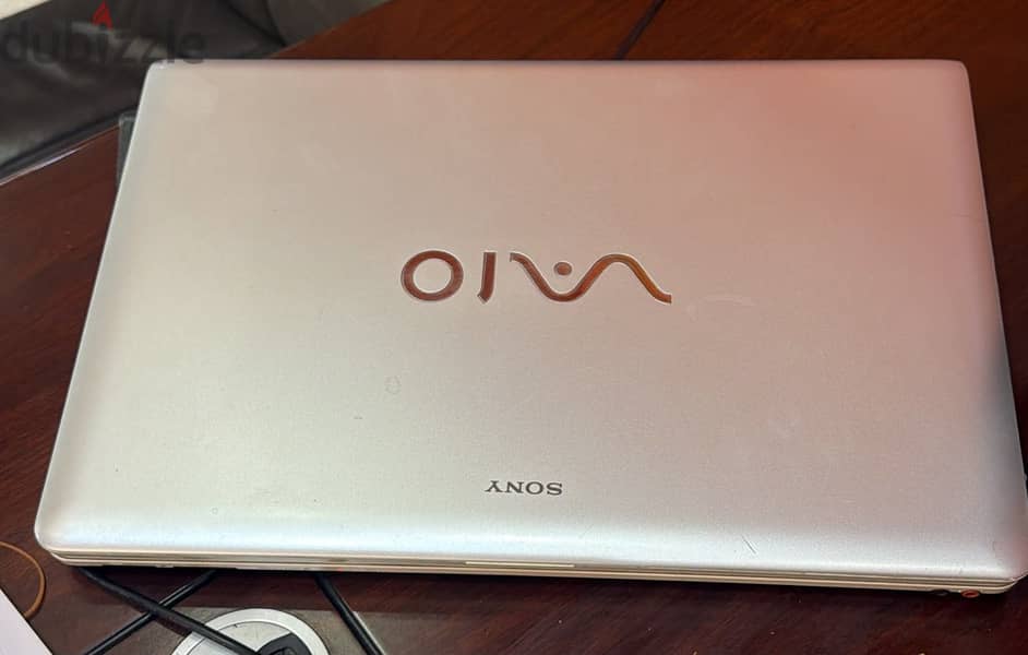 SONY VAIO PCG 71211W - LAPTOP 2