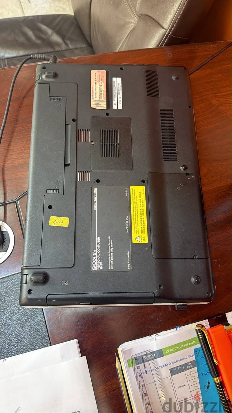 SONY VAIO PCG 71211W - LAPTOP 3