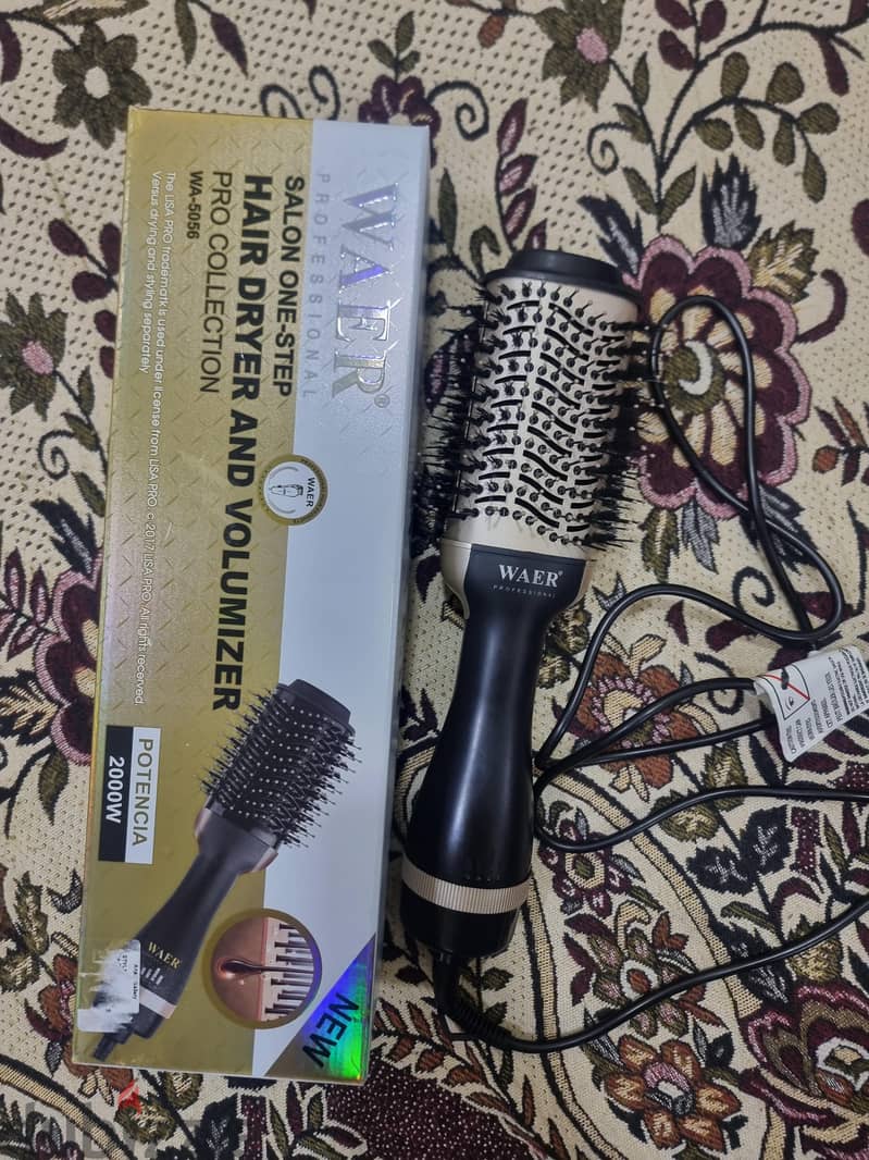 Hair Dryer and Volumizer 4