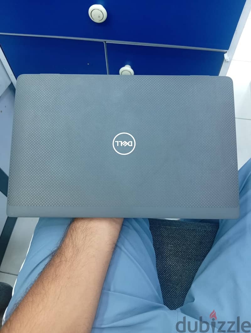 Dell Latitude 14 - Core i7 11th Gen 11-1185G7 / 16GB RAM / 256GB NVMe 5