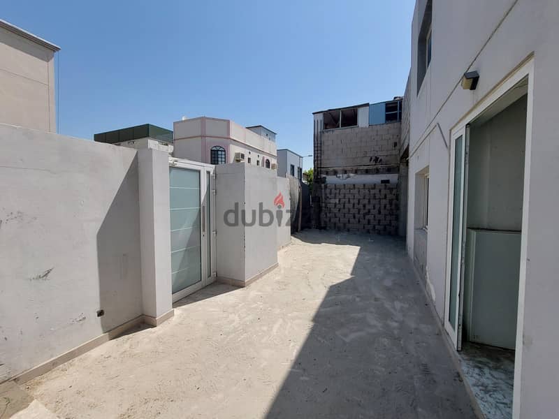 *Villa for Sale in Prime Location – Isa Town* 1