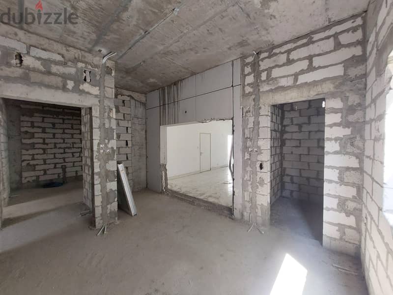 *Villa for Sale in Prime Location – Isa Town* 5