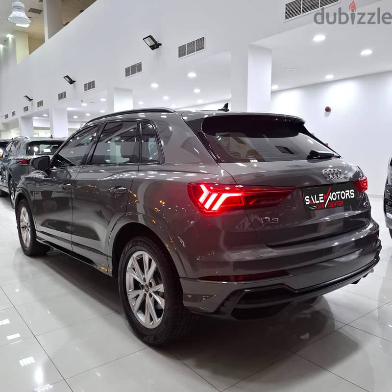 Audi Q3 2022 8
