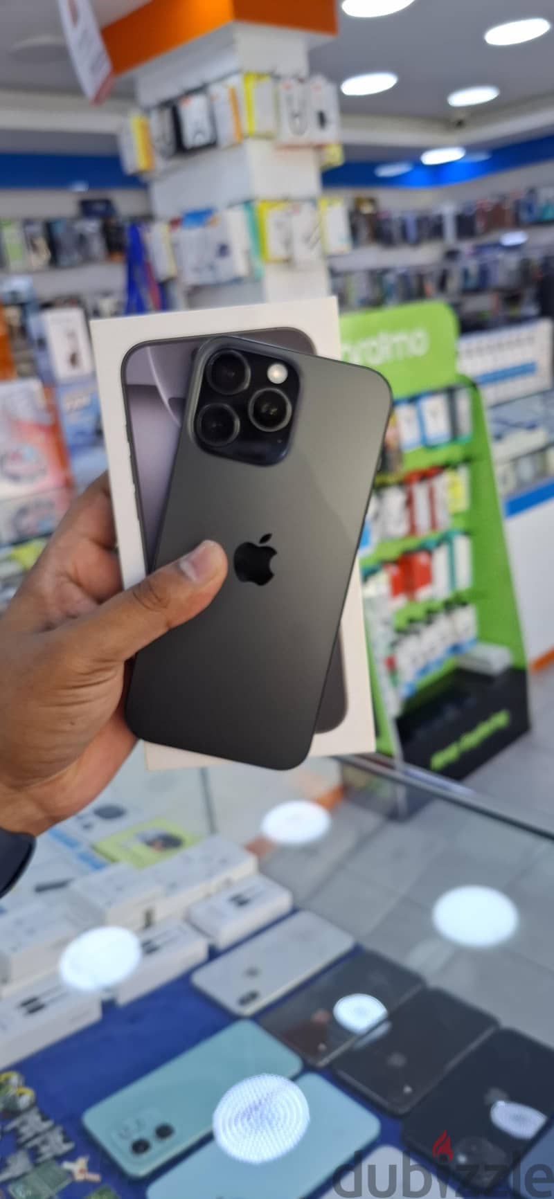 Apple - iPhone 16 Pro Max 2