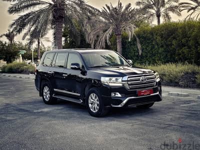 TOYOTA LAND CRUISER MODEL 2017 GXR V8 SINGLE OWNER ZERO ACCIDENT