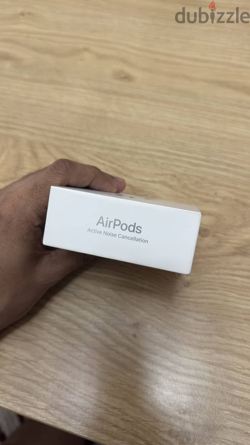 AirPods 4 (ANC) 1