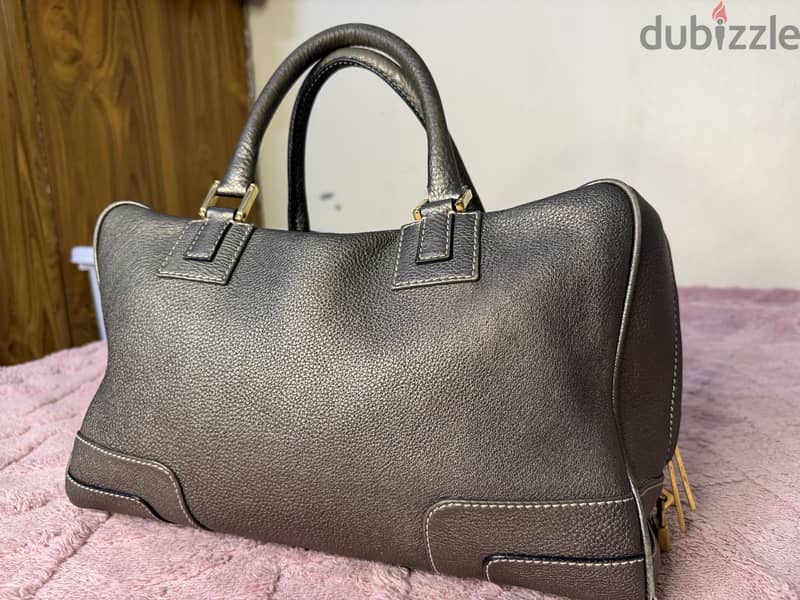 Pre owned Loewe Amazon’s handbag 5