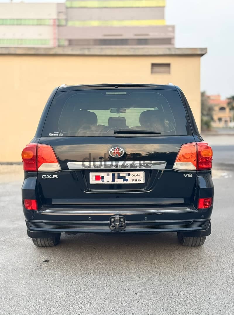 TOYOTA LAND CRUISER 2012 GXR V8 7