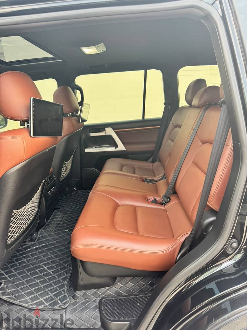 TOYOTA LAND CRUISER 2012 GXR V8 15