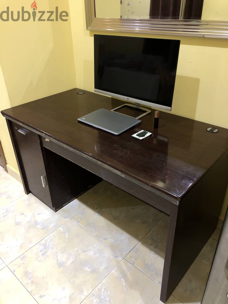 Office table 1