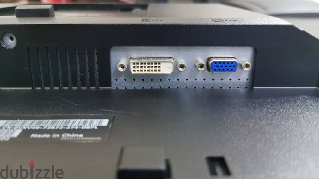 Used AOC 24G11E, HP Z22n G1, Dell E2311Hf 5
