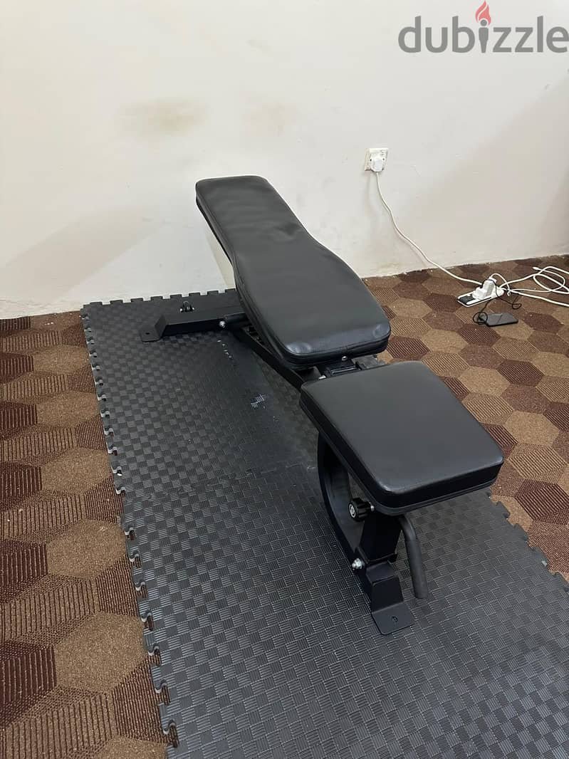 malti Bench still Good Condition 2